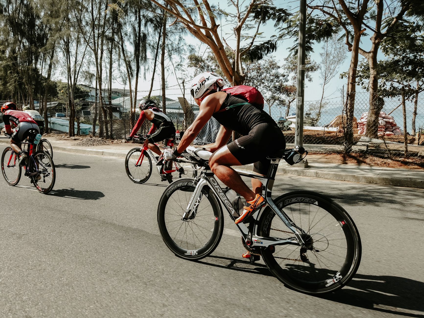 Key Features of Advanced Smart Trainers for Indoors
